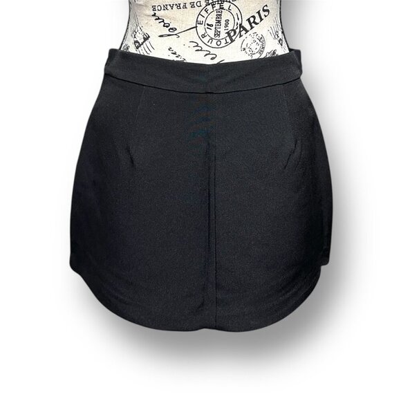 Anthropologie English Factory M Black Lace Up Skort Mini Preppy Whimsigoth Chic - Picture 5 of 8